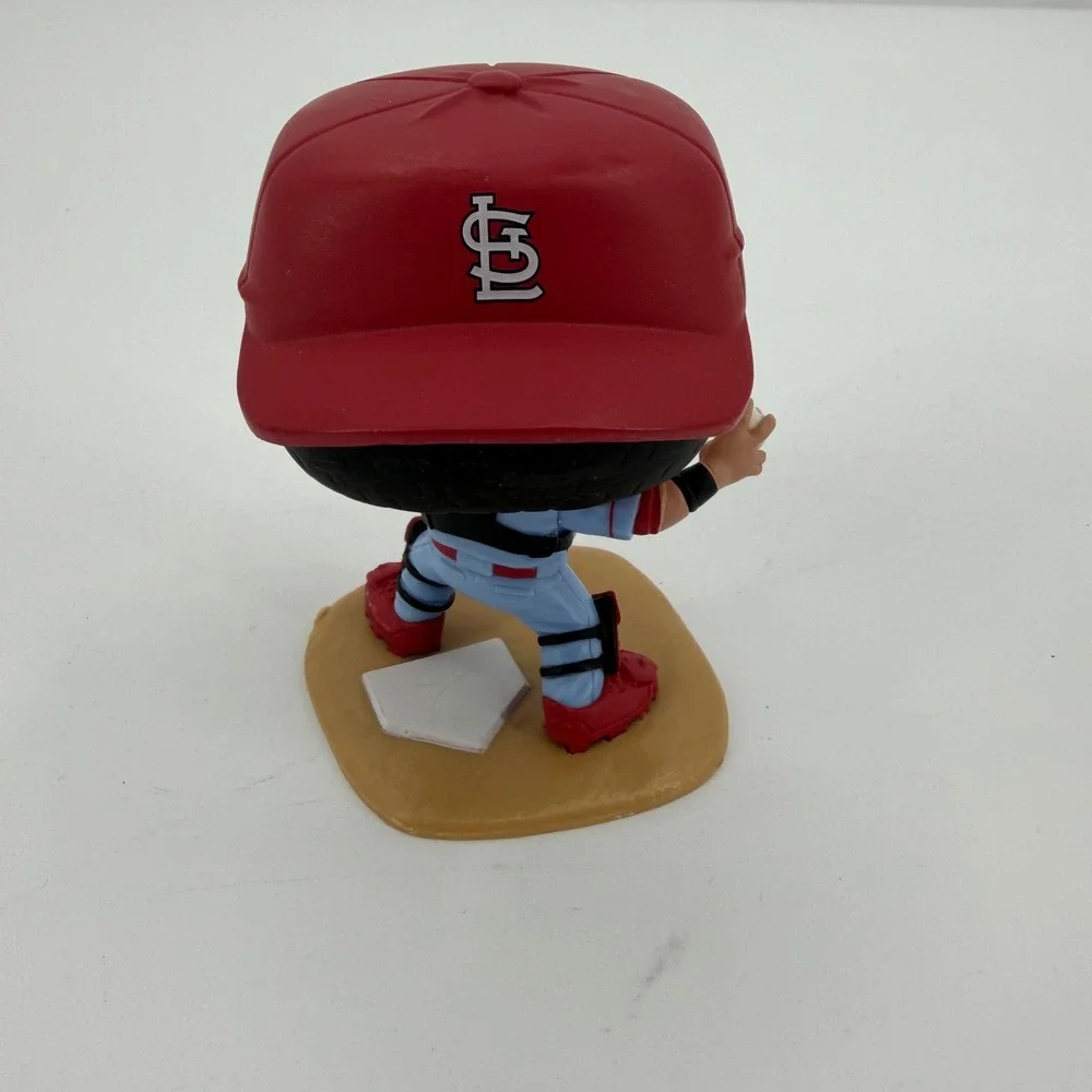 Funko Pop MLB St. Louis Cardinals Yadier Molina #4 OS Red Sports Vinyl Figure